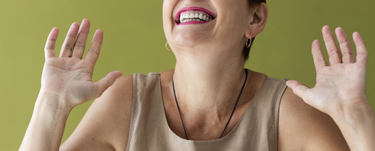 Lachyoga – Freiraum durch Humor und Achtsamkeit