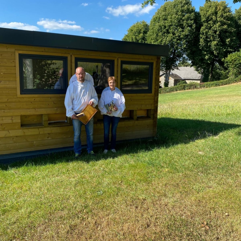 Verantsltungsbild - Besuch der Imkerei Krimmels
